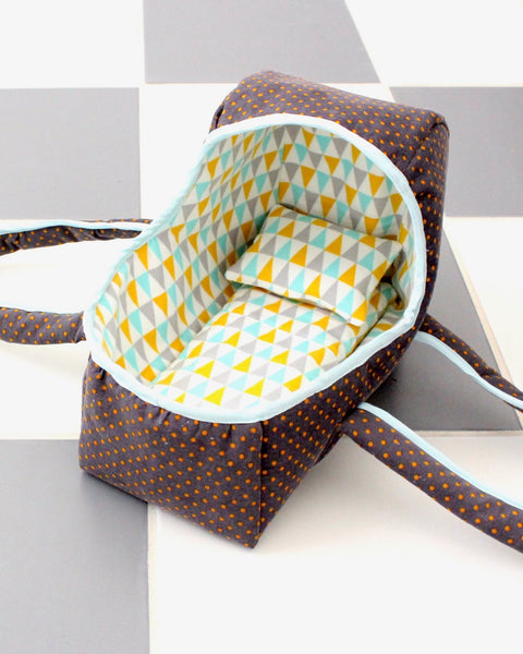 Doll top basket carrier